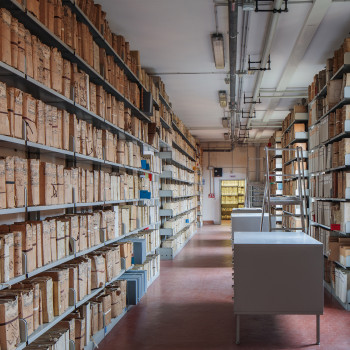 Panoramica dei depositi dell'Archivio di Stato di Bologna