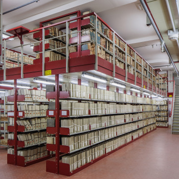 Panoramica dei depositi dell'Archivio di Stato di Bologna